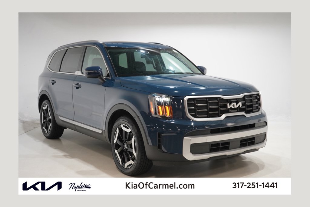 Used 2025 Kia Telluride S SUV