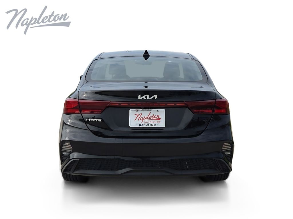 Used 2024 Kia Forte LXS Sedan