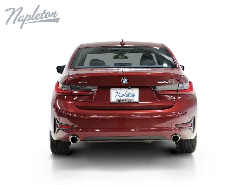 2022 BMW 3 Series 330i - Photo 7