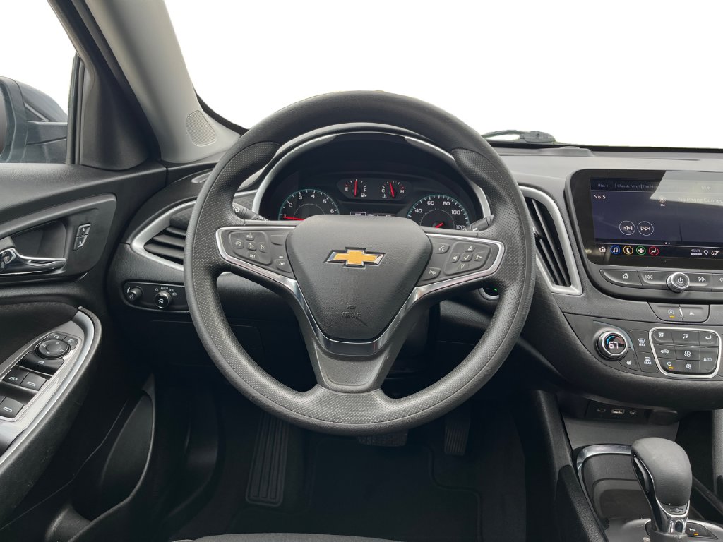 2024 Chevrolet Malibu 1LT - Photo 12