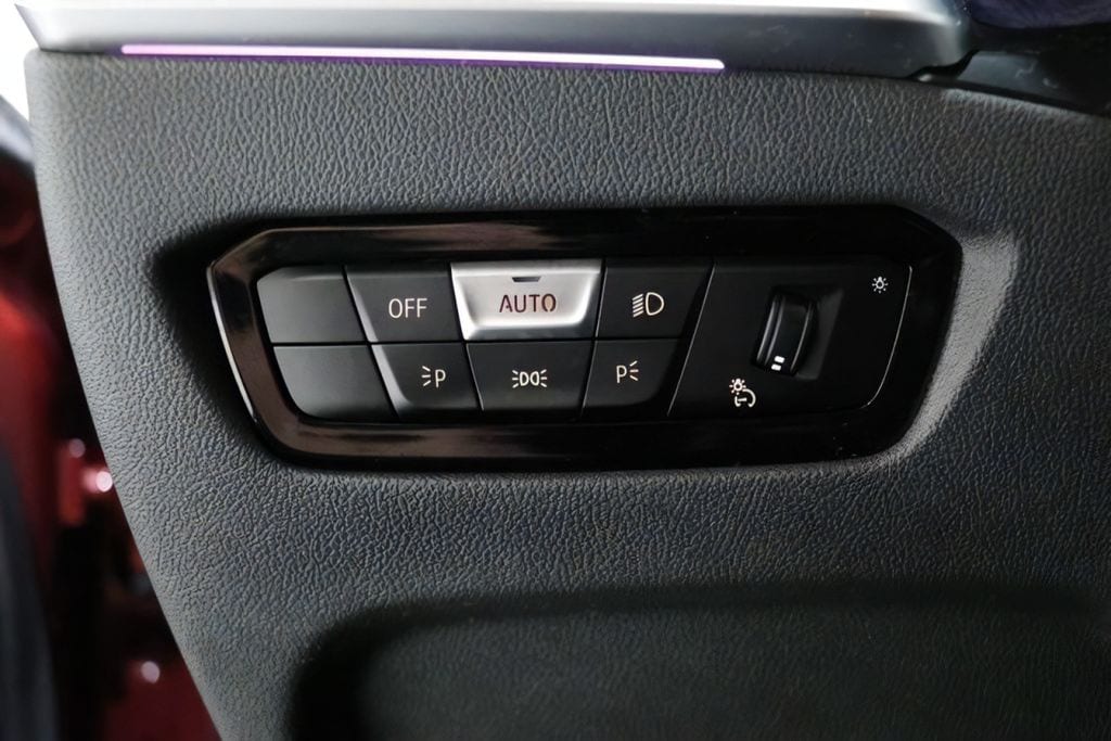 2022 BMW 3 Series 330i - Photo 21