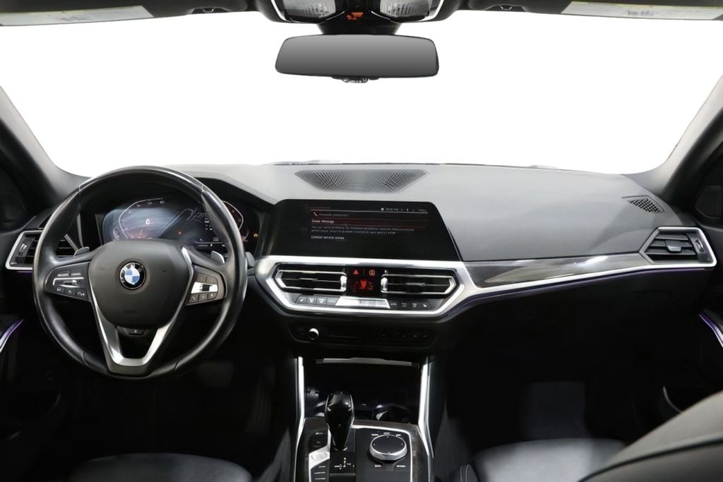 2022 BMW 3 Series 330i - Photo 14