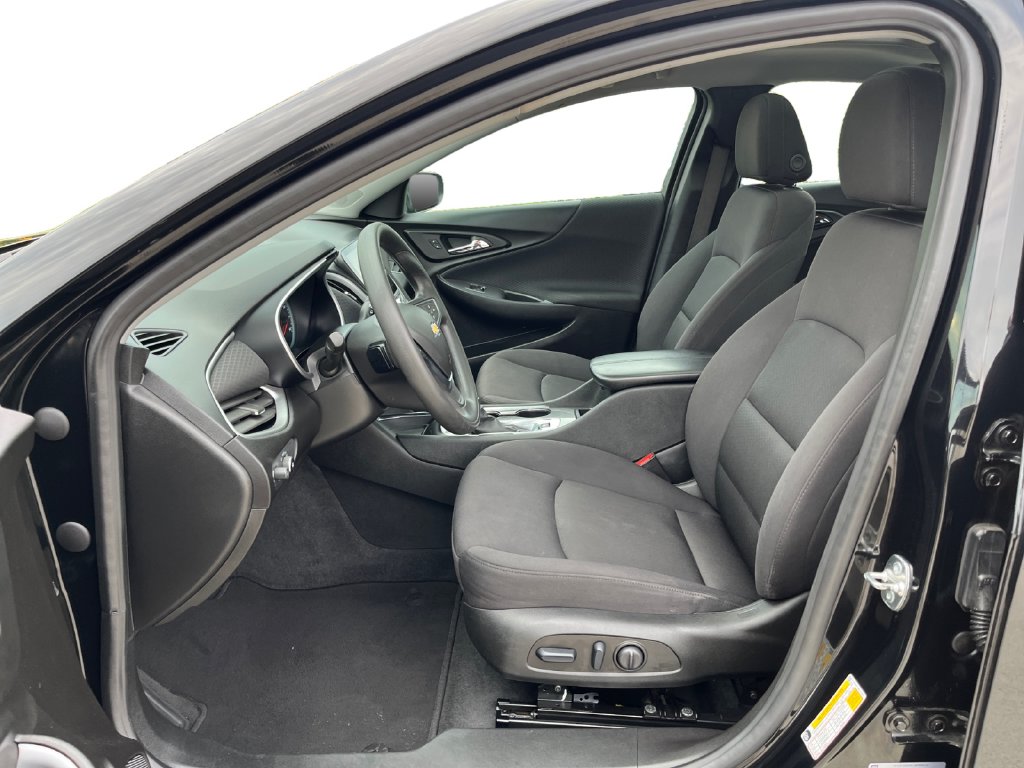 2024 Chevrolet Malibu 1LT - Photo 23