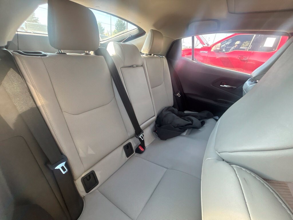 Used 2023 Toyota Prius XLE Hatchback