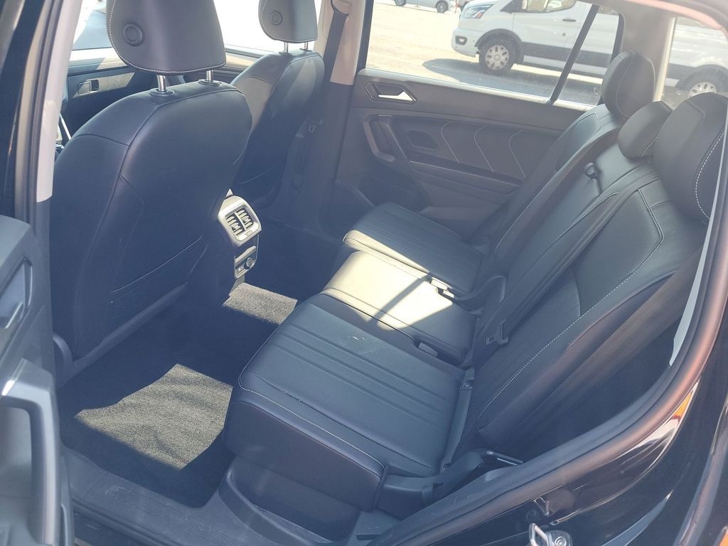 Used 2022 Volkswagen Tiguan 2.0T SE SUV