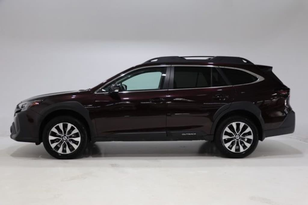 Used 2025 Subaru Outback Limited SUV