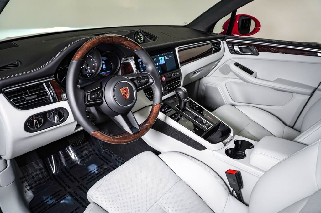 Certified 2026 Porsche Macan SUV