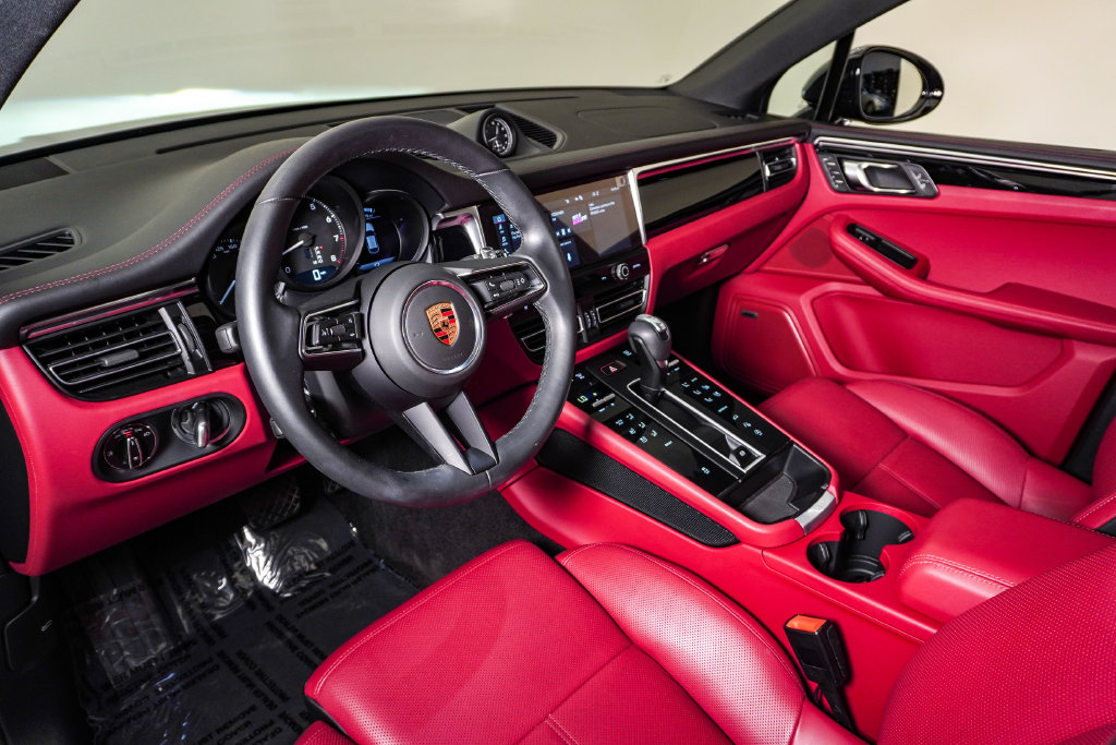 Certified 2026 Porsche Macan SUV