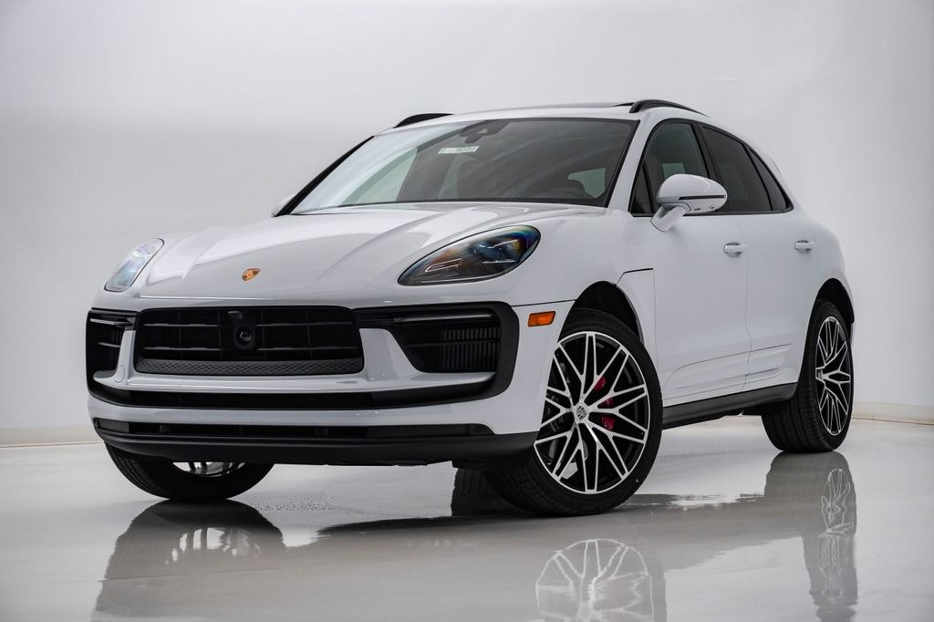 New 2026 Porsche Macan SUV