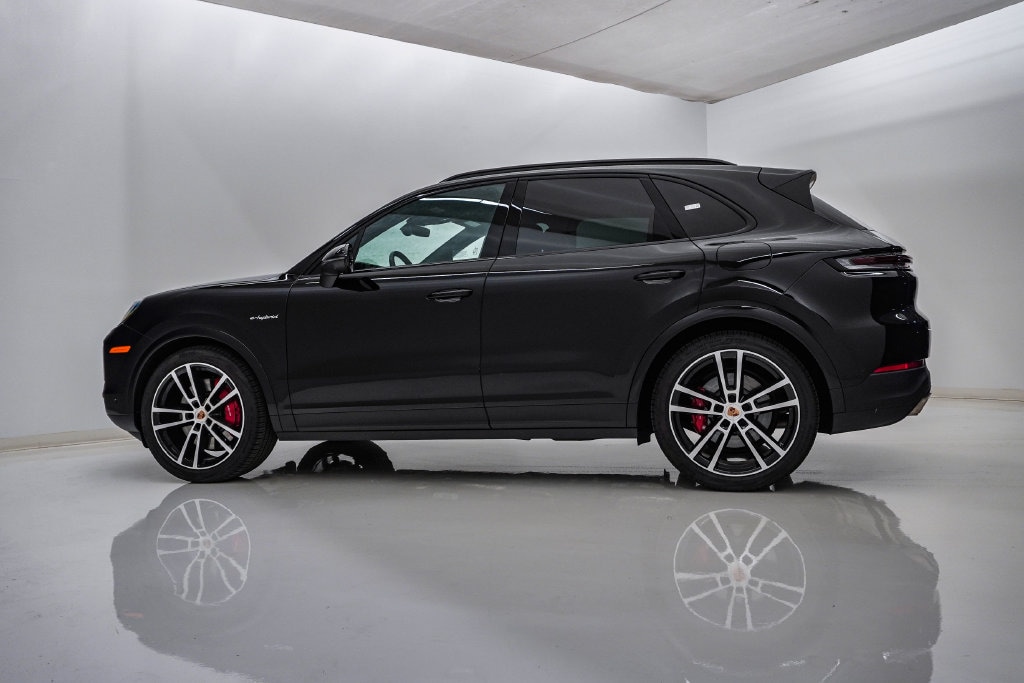 Certified 2026 Porsche Cayenne E-Hybrid S SUV