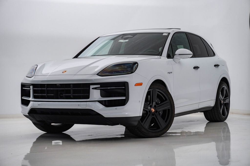  Porsche Cayenne E-Hybrid