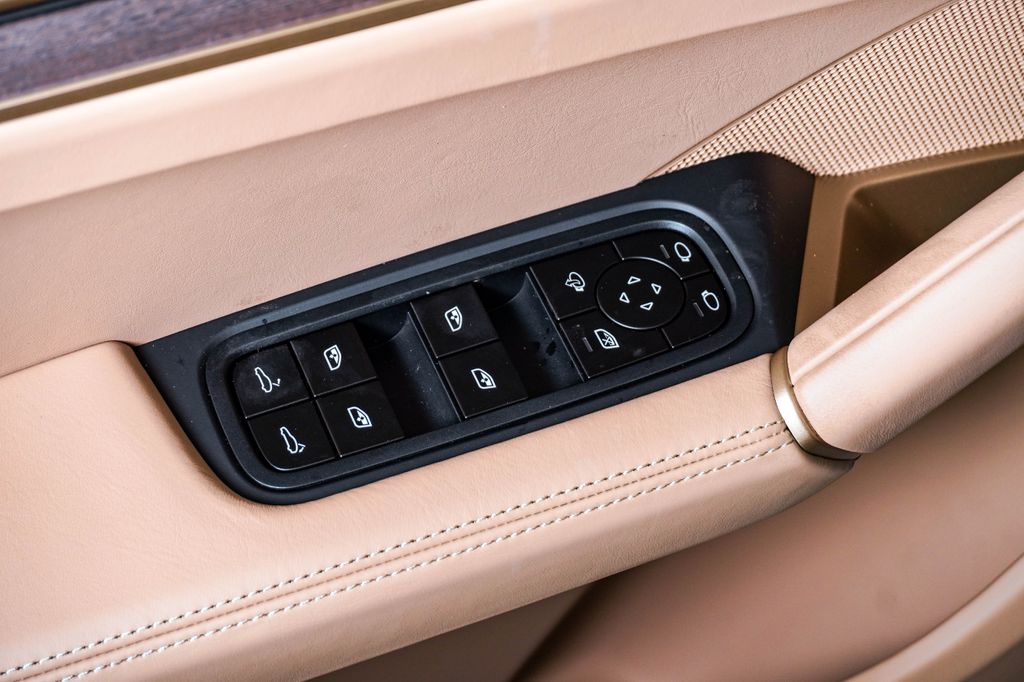 2026 Porsche Cayenne Base - Photo 26