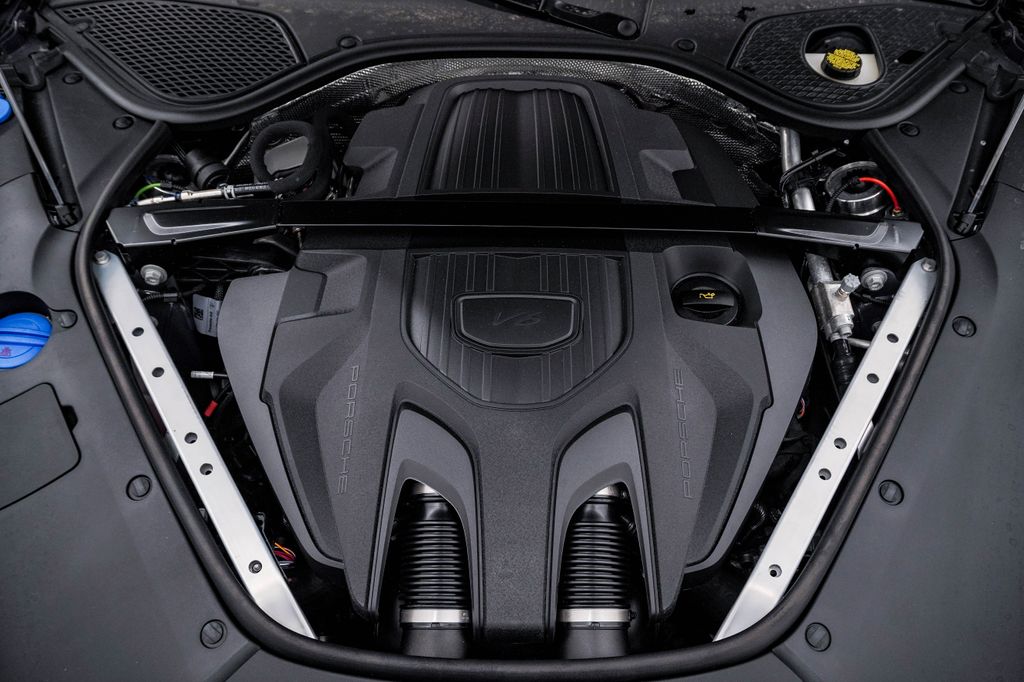 2026 Porsche Panamera Base - Photo 28