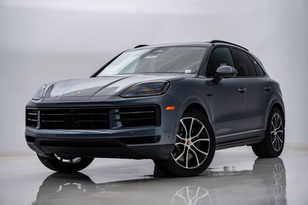 Porsche Cayenne E-Hybrid