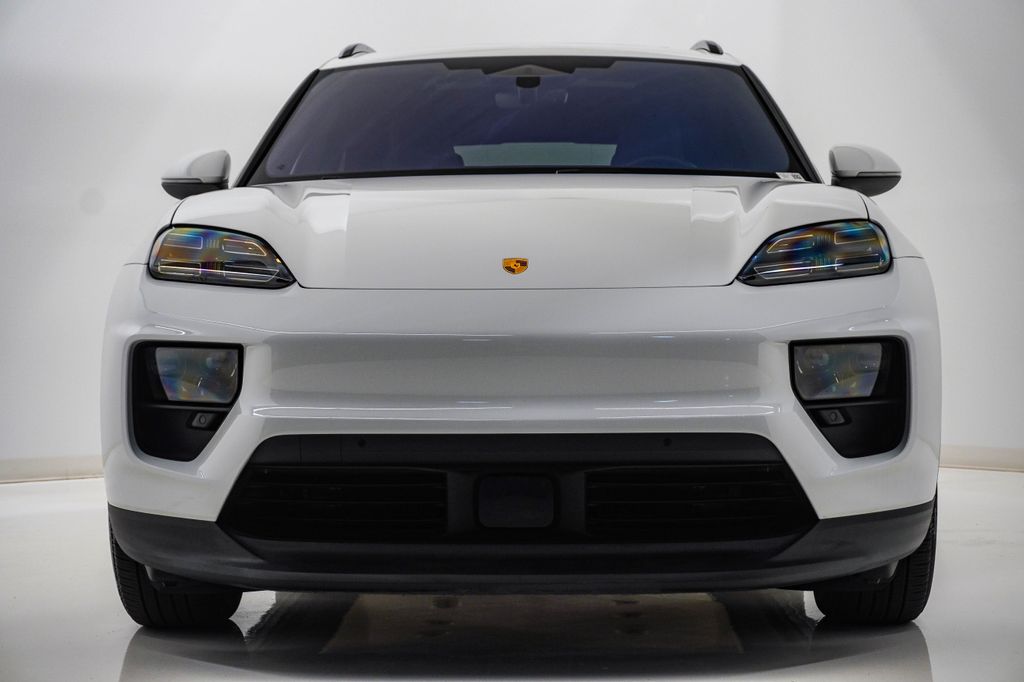 2025 Porsche Macan Base - Photo 6