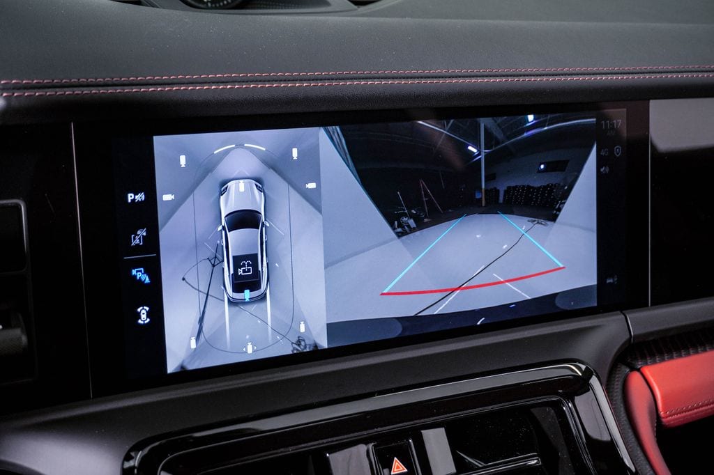 2026 Porsche Panamera Base - Photo 23