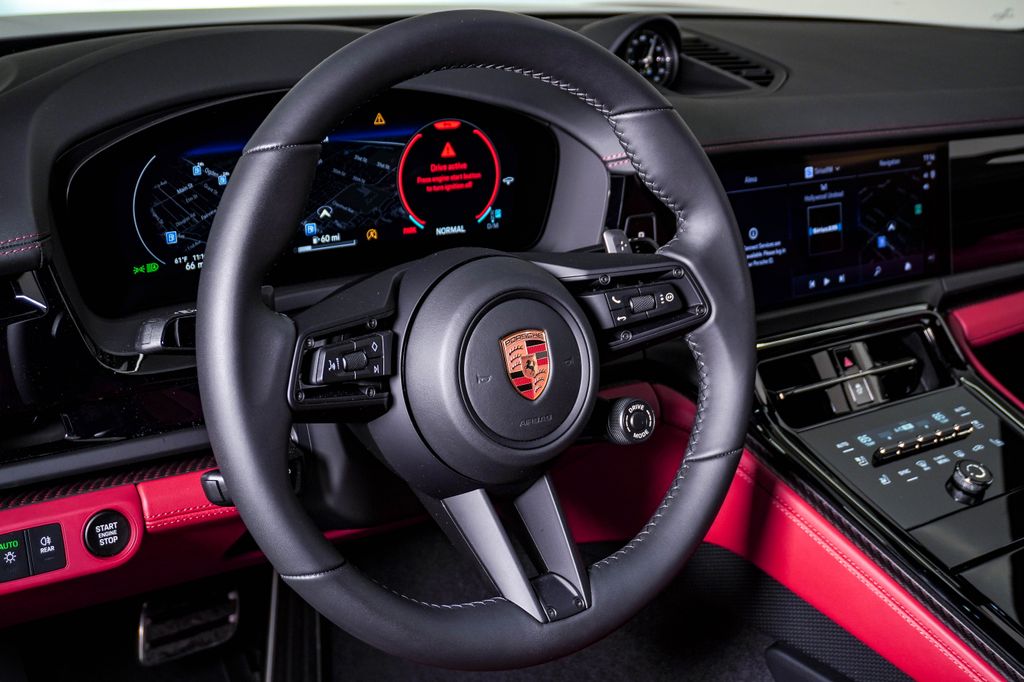 2026 Porsche Panamera Base - Photo 18