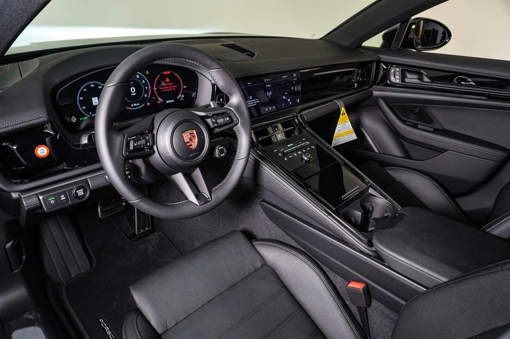 New 2026 Porsche Panamera 4 Hatchback