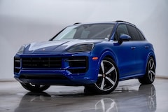 2025 Porsche Cayenne GTS SUV