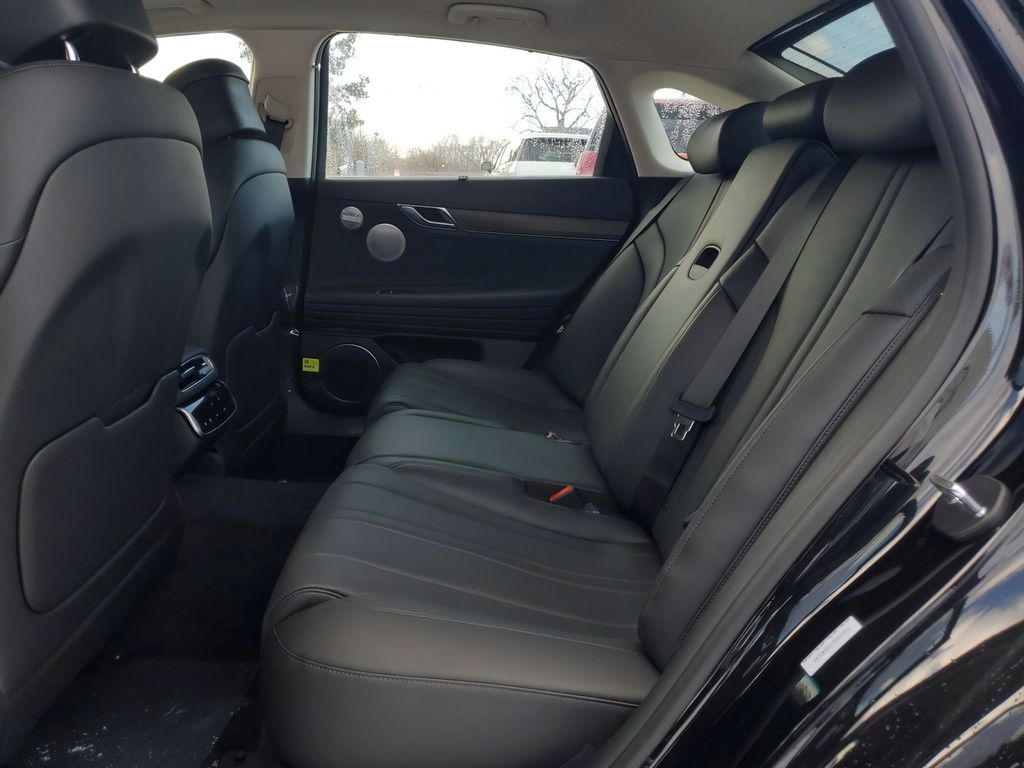 2026 GENESIS G80 Advanced - Photo 24