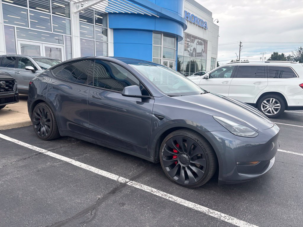 Used 2022 Tesla Model Y Performance SUV