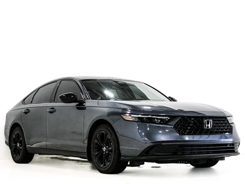 Used 2025 Honda Accord SE Sedan