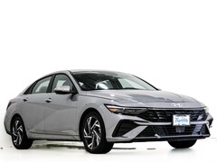 2025 Hyundai Elantra Limited Sedan