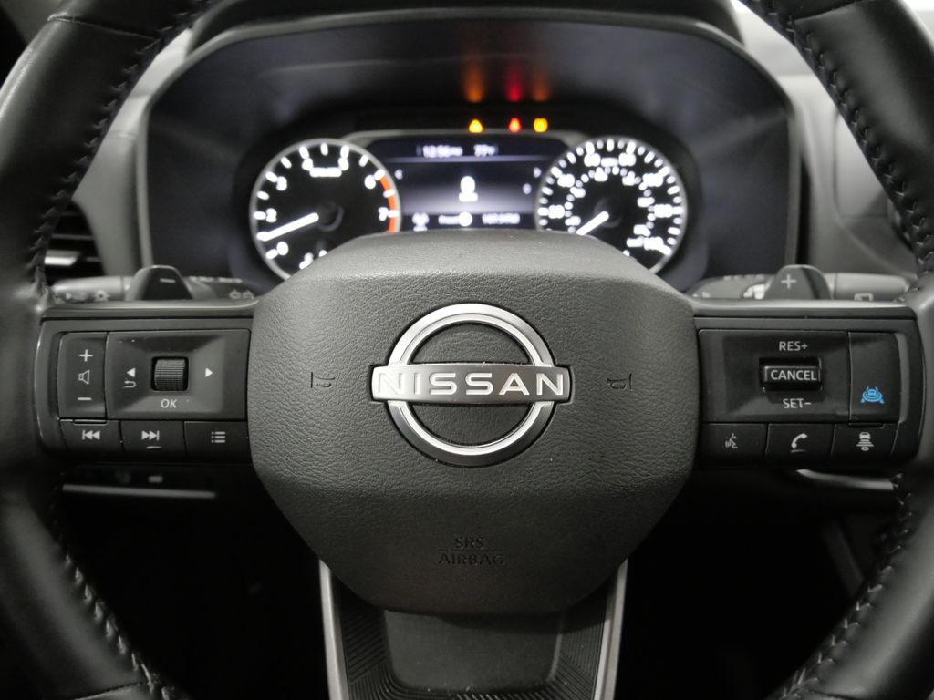 2025 Nissan Rogue SV - Photo 16