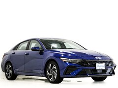 2025 Hyundai Elantra Limited Sedan