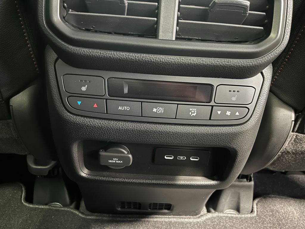 2026 Honda Ridgeline Black Edition - Photo 23