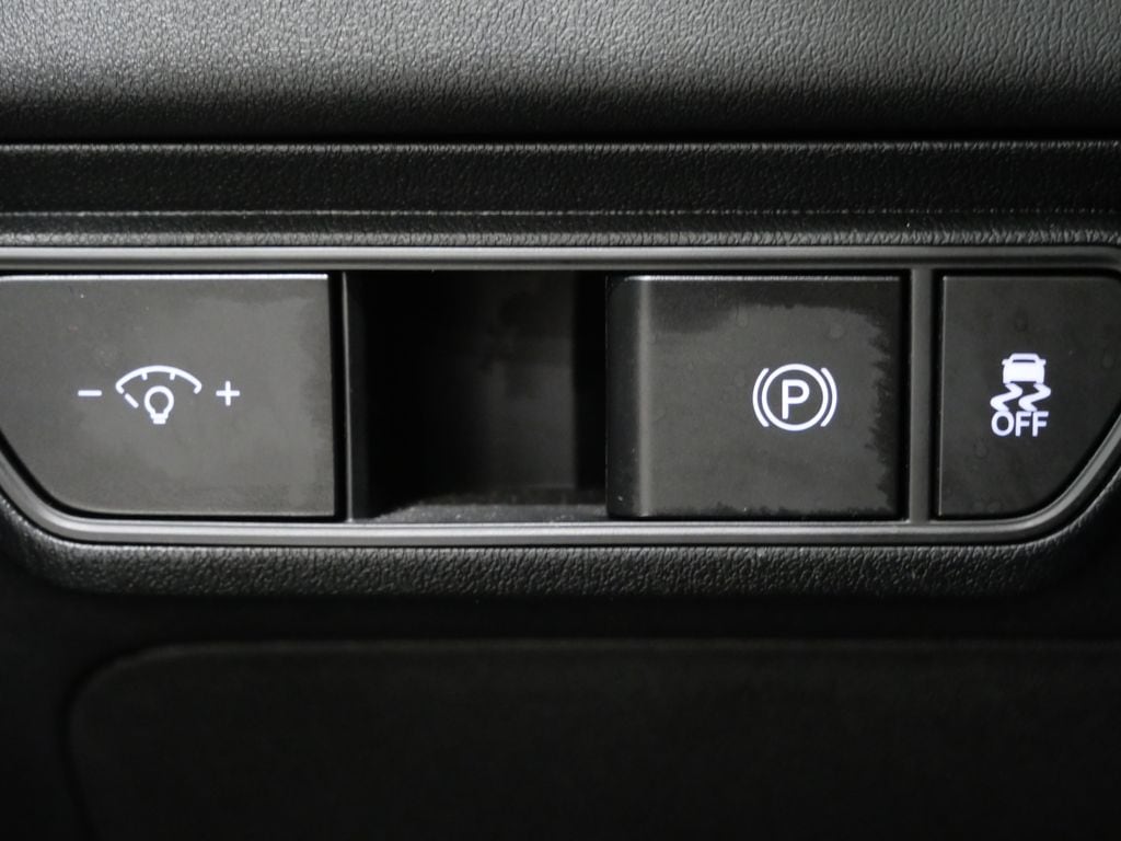 2025 Kia K4 LXS - Photo 14