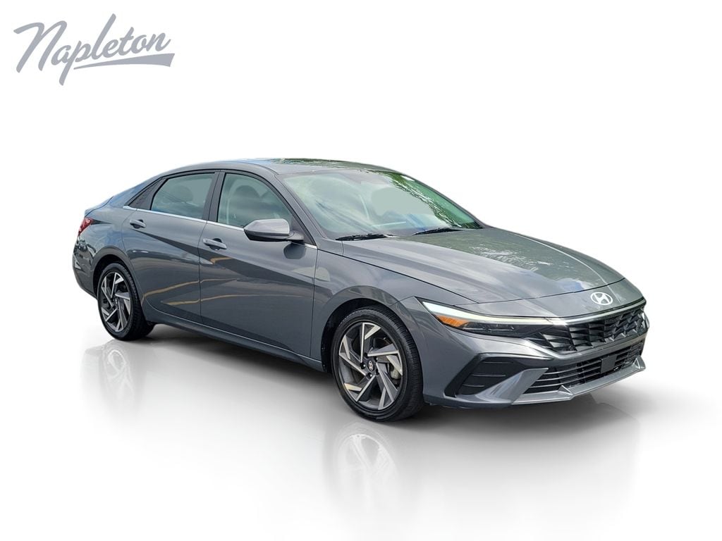 2025 Hyundai Elantra SEL - Photo 8