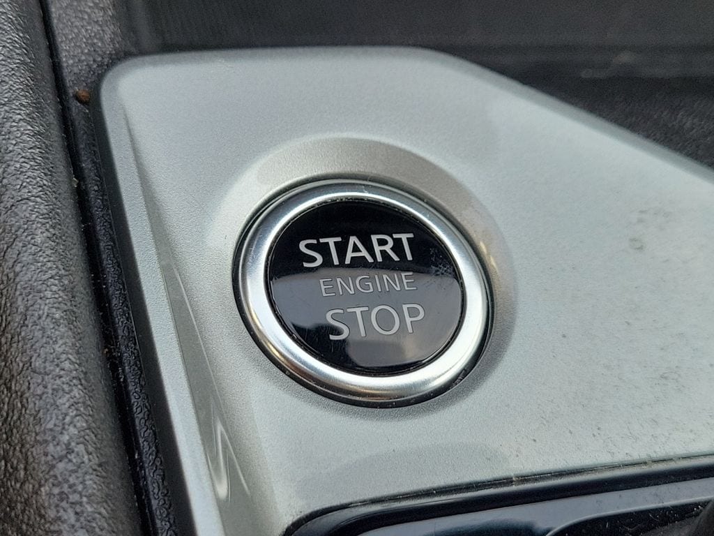 2025 Nissan Altima SV - Photo 18