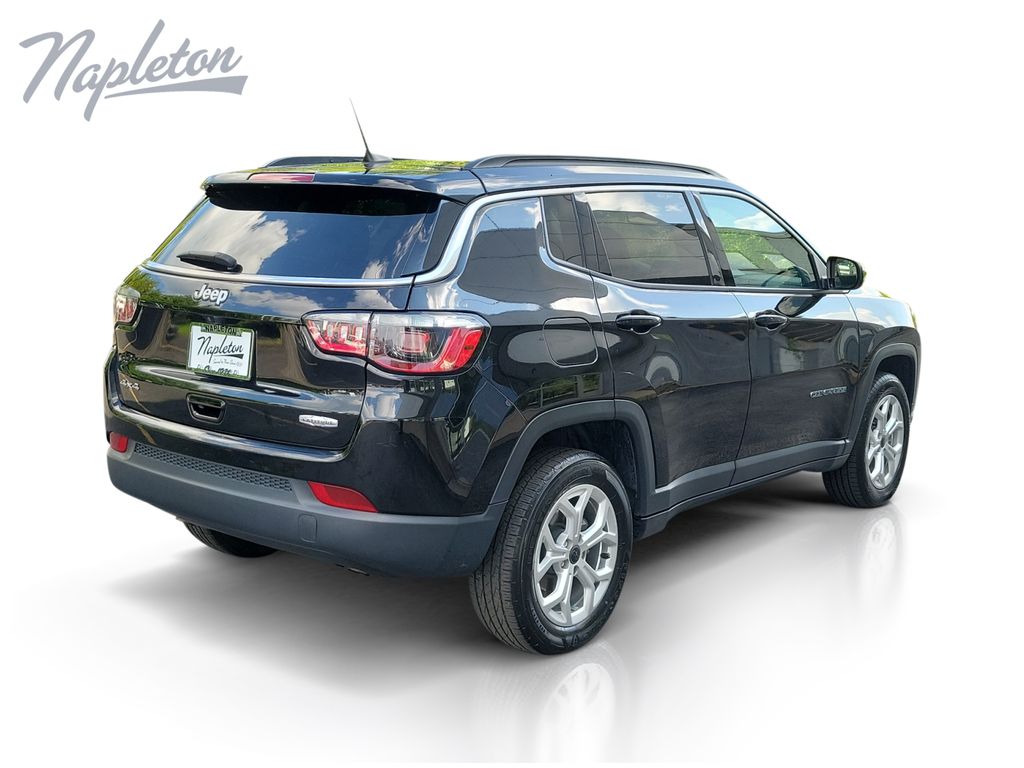 2025 Jeep Compass Latitude - Photo 6