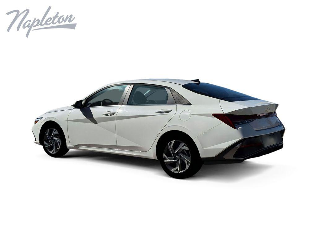 New 2026 Hyundai Elantra Limited Sedan