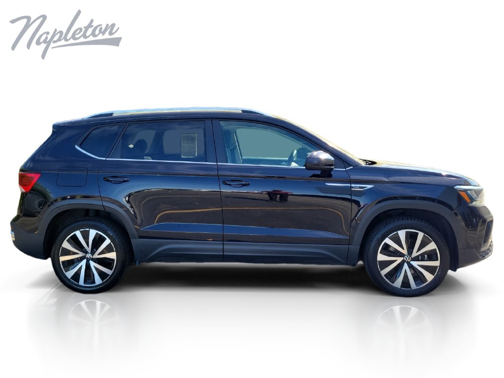2024 Volkswagen Taos SE - Photo 6