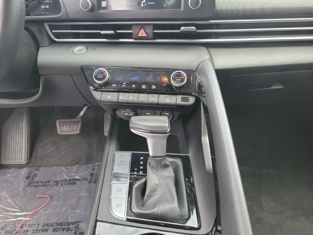 2023 Hyundai Elantra Blue - Photo 11