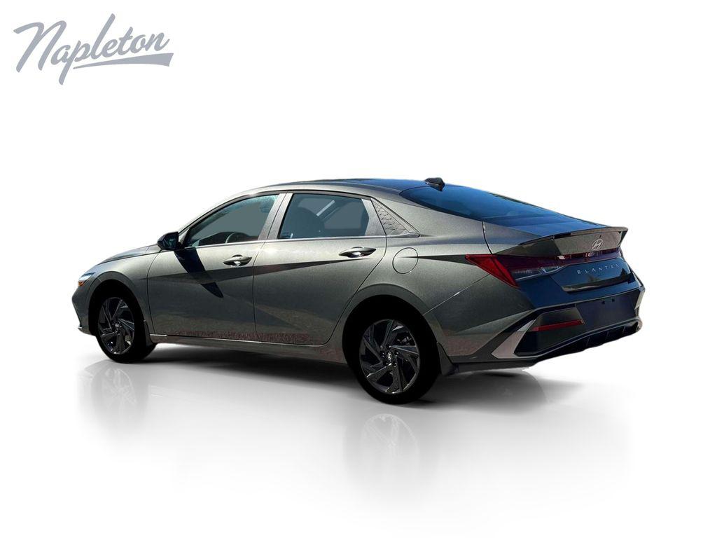 New 2026 Hyundai Elantra SEL Sport Sedan