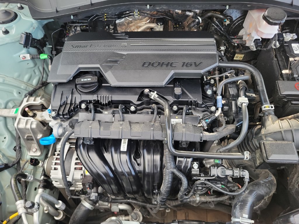 2025 Hyundai Kona SEL - Photo 25
