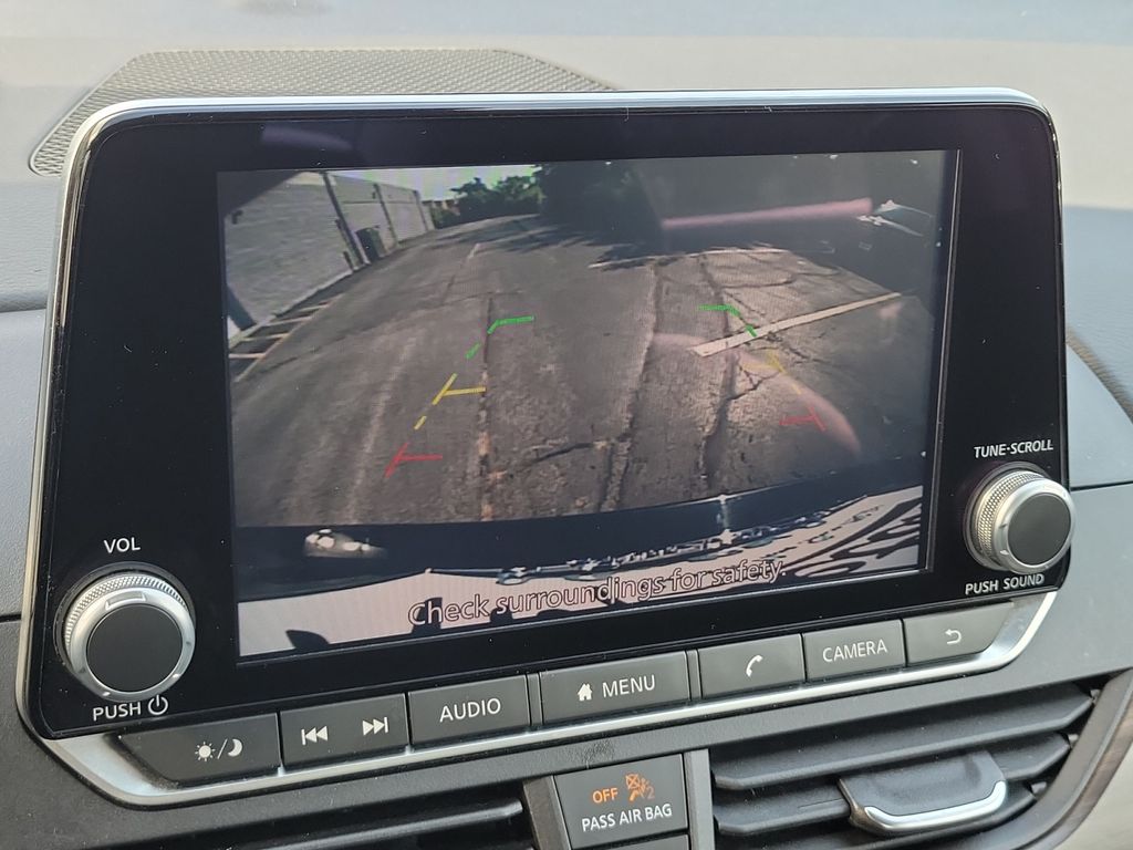 2025 Nissan Altima SV - Photo 16