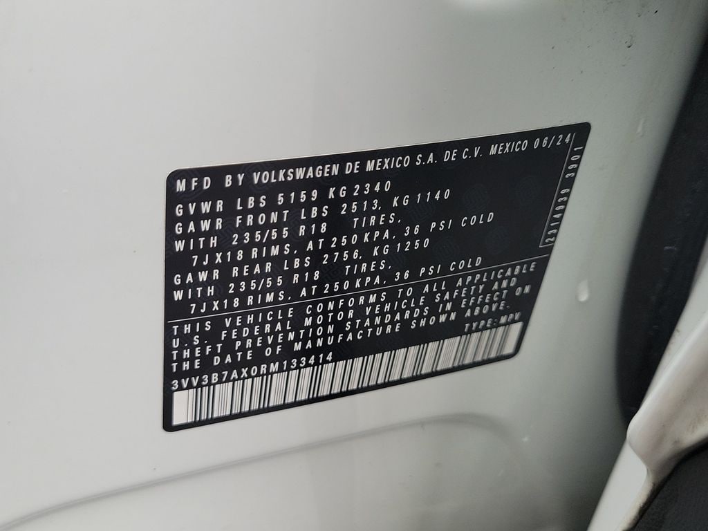 2024 Volkswagen Tiguan SE - Photo 33