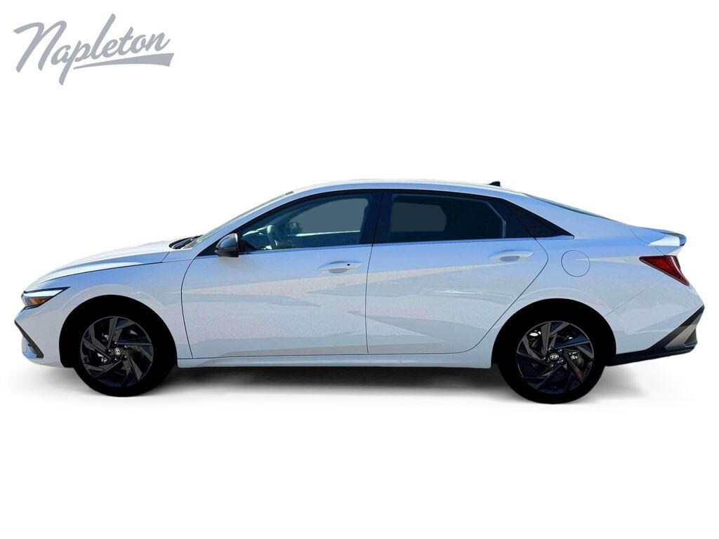 New 2026 Hyundai Elantra SEL Sport Sedan