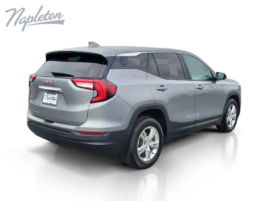2024 GMC Terrain SLE - Photo 6