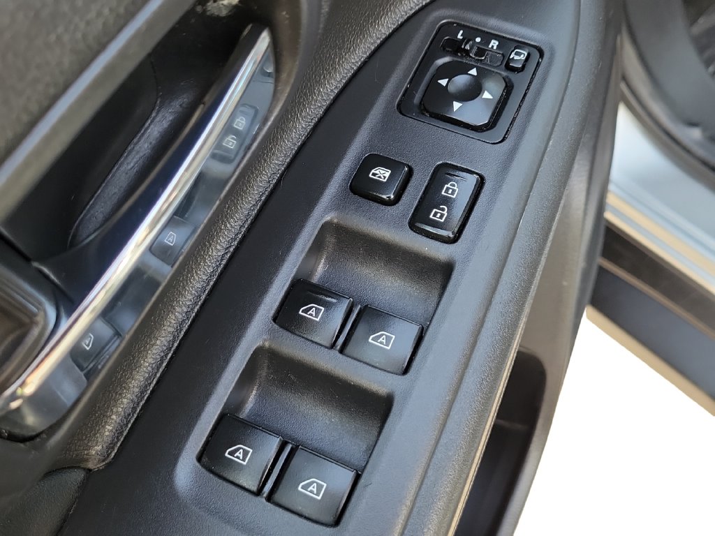 2020 Mitsubishi Outlander SEL - Photo 23