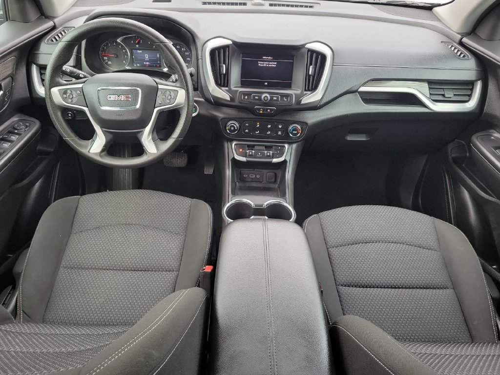 2024 GMC Terrain SLE - Photo 11
