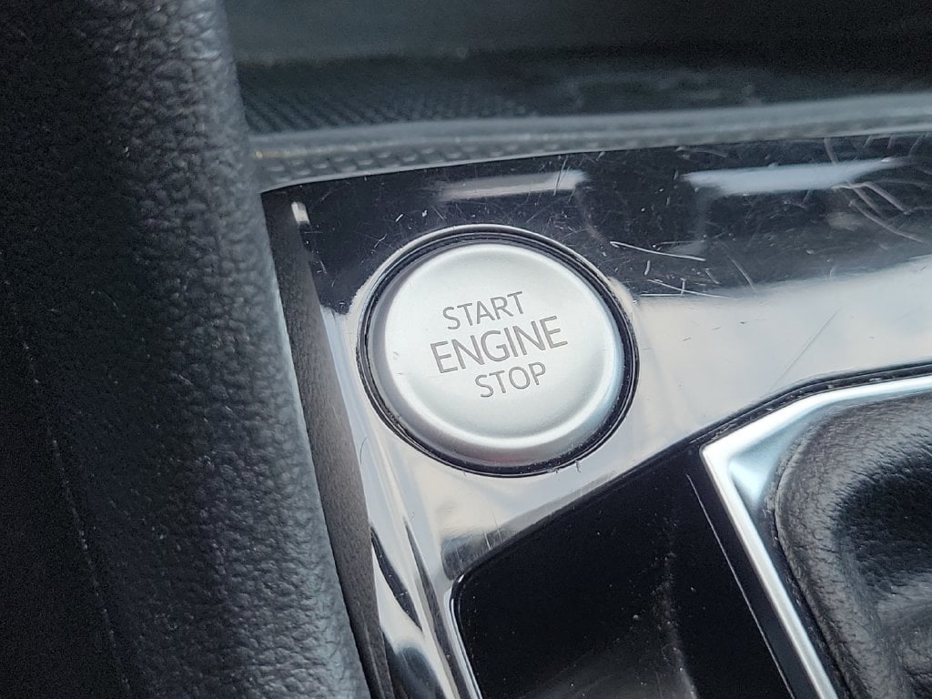 2024 Volkswagen Taos SE - Photo 17