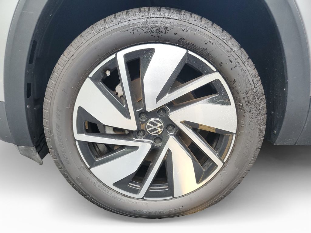 2024 Volkswagen Atlas SE w/Tech - Photo 28