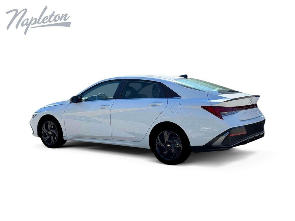 New 2026 Hyundai Elantra SEL Sport Sedan