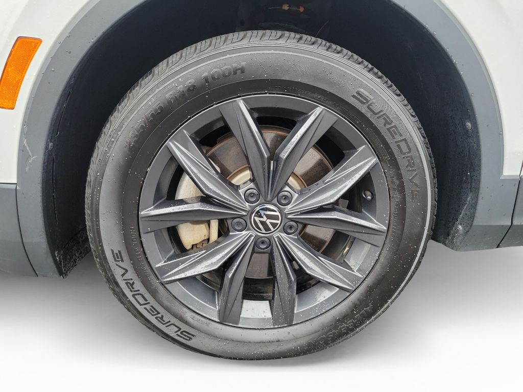 2024 Volkswagen Tiguan SE - Photo 29