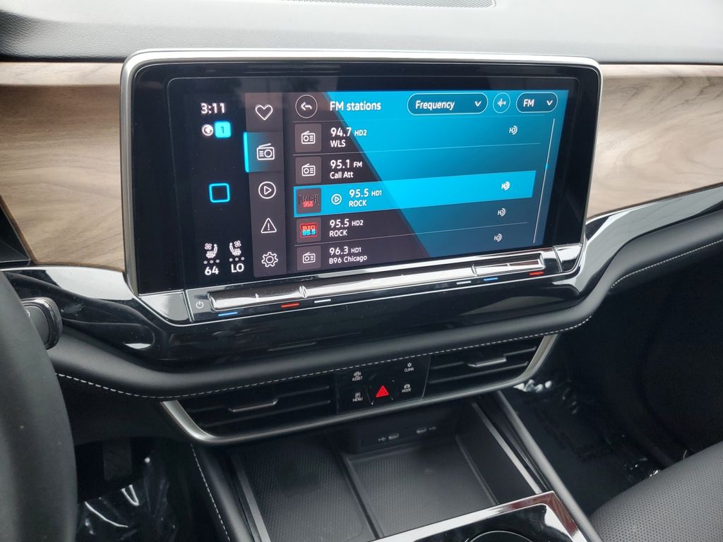 2024 Volkswagen Atlas SE w/Tech - Photo 14